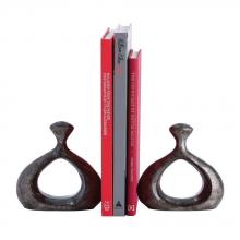  3139 - Pilcher Bookends